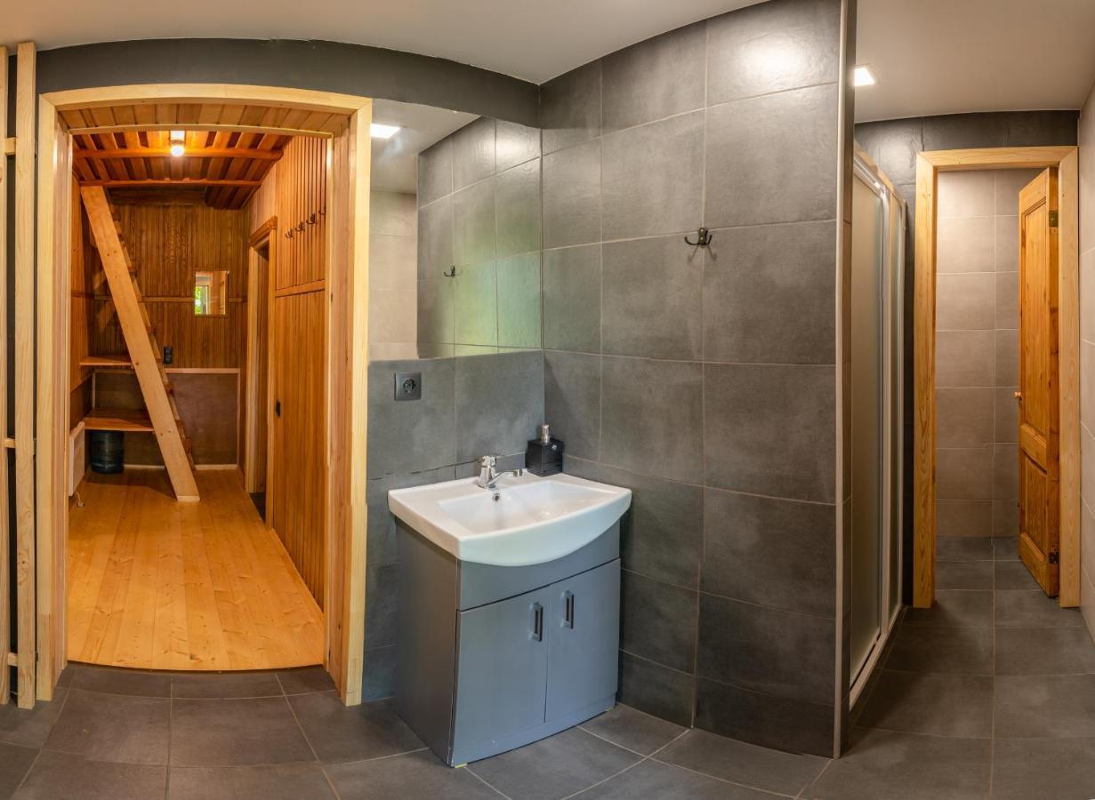 Holiday House With Sauna سيسيس المظهر الخارجي الصورة